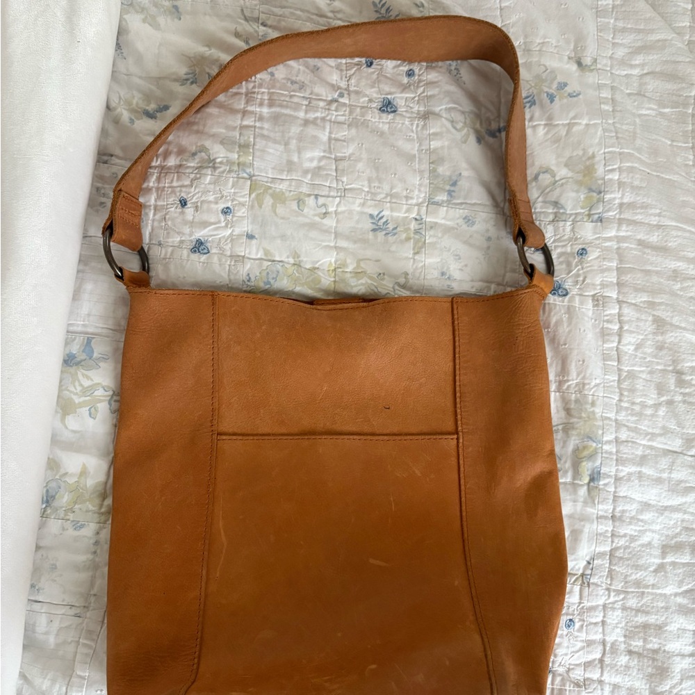 Able Tan Shoulder Bag
